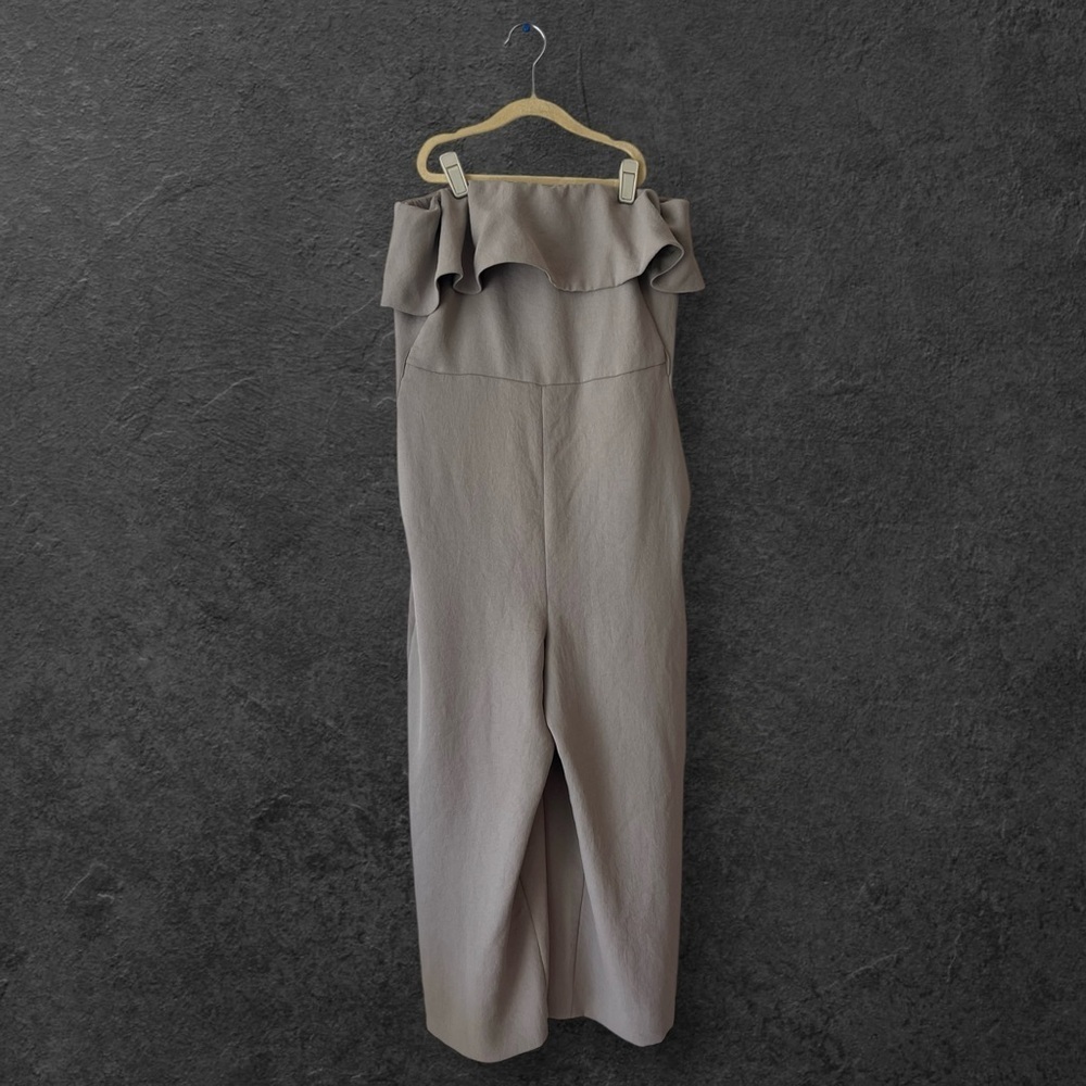 Aritzia Babaton Concrete Beton Gray Strapless Flutter Ruffle Jumpsuit Size 8 - Picture 2 of 12